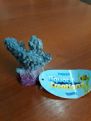 ADORNO CORAL CELESTE-VIOLETA 5X3X5 DE RESINA